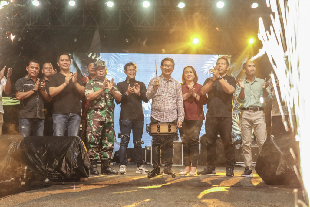 Sekda Adi Arnawa Tutup Gelaran Davest I